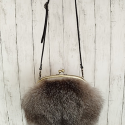 ¶ new antique fur¶ 完全1点ものブルーフロストフォックス/サファイアミンクファーがま口バッグ 3枚目の画像