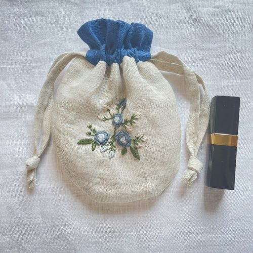 大人可愛い薔薇の巾着袋 リネン刺繍巾着袋 コスメ入れ 薬入れ お菓子