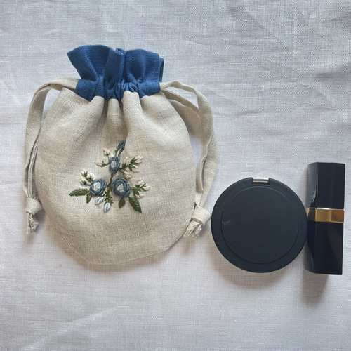 大人可愛い薔薇の巾着袋 リネン刺繍巾着袋 コスメ入れ 薬入れ お菓子