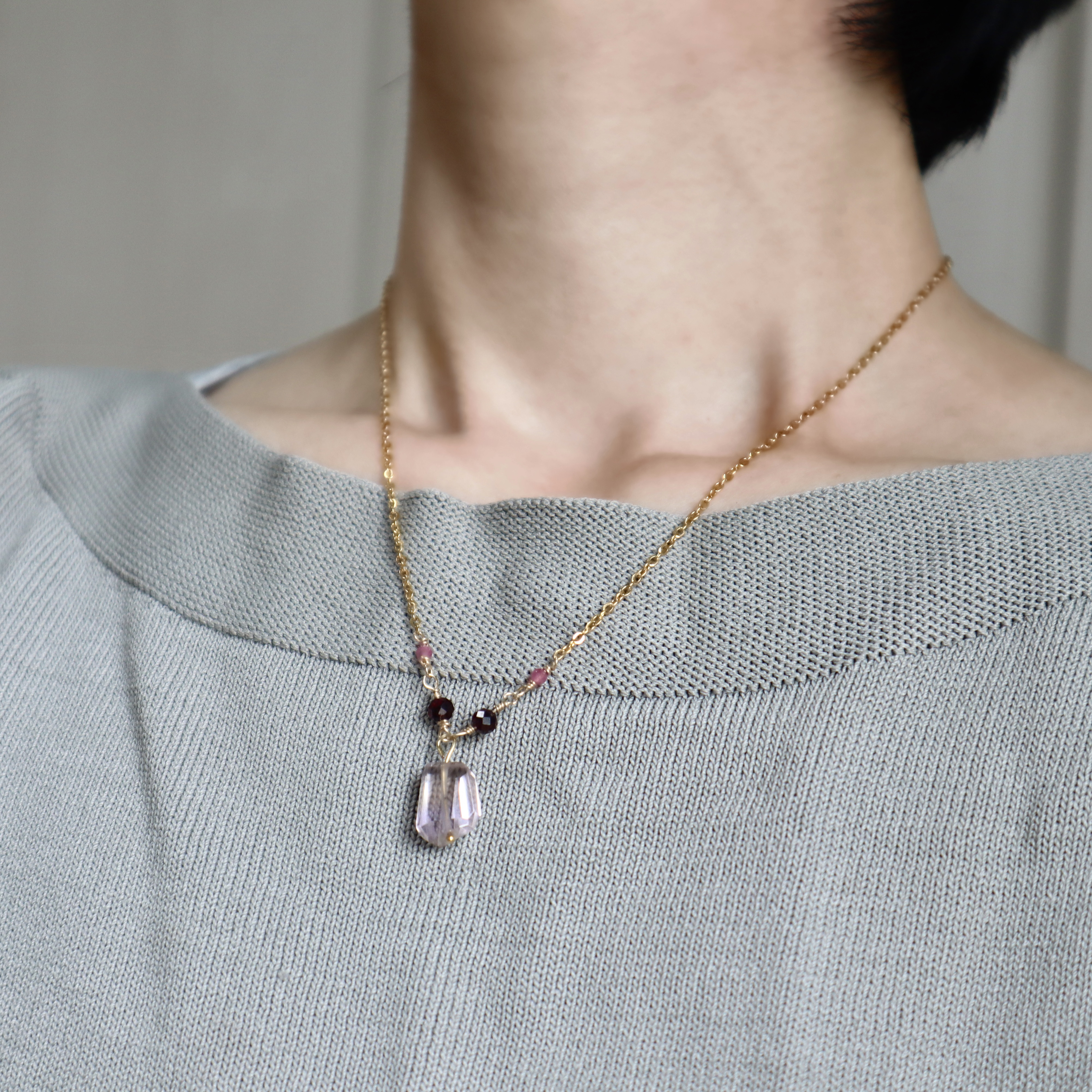 【4点セット割引】蠍座ディープカラー星座石のお守りピアス　イヤリング　イヤーカフ　ネックレス　ブレスレット　天然石　福袋