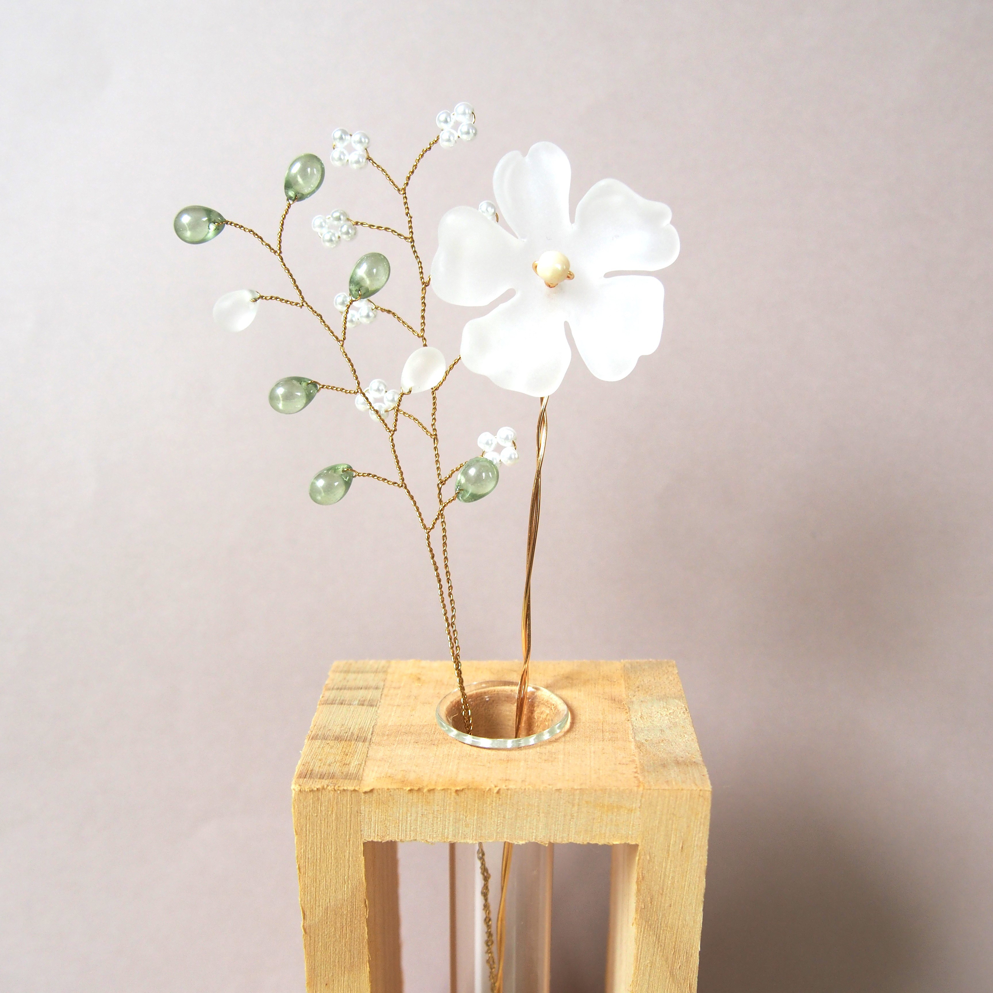 アートピース 花 しずくビーズのお花〈グリーン〉 アートフラワー yukoako 通販