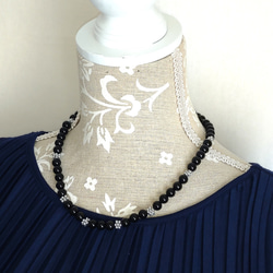 パールとファルファーレのネックレス【モダン】（３種類） 8枚目の画像