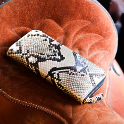 a471c6f35bfafe6357f3d6de1c27ab