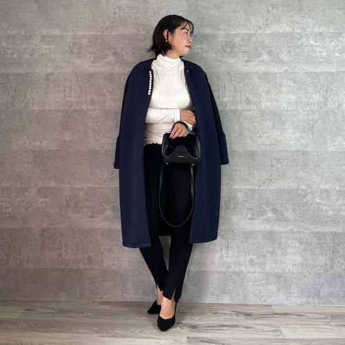 上品パール付き お袖フレアノーカラーコート ネイビー【FREE