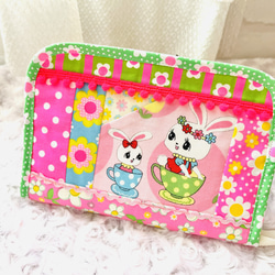 昭和レトロアニマル「ハニーチューン」のマルチポーチ 母子手帳ポーチ