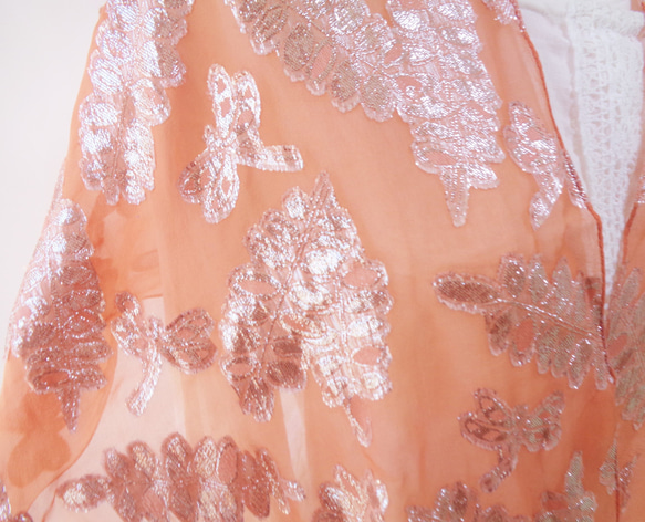 草木染め・茜色に染まるトンボ・シルクシフォンスカーフ・秋色 14枚目の画像