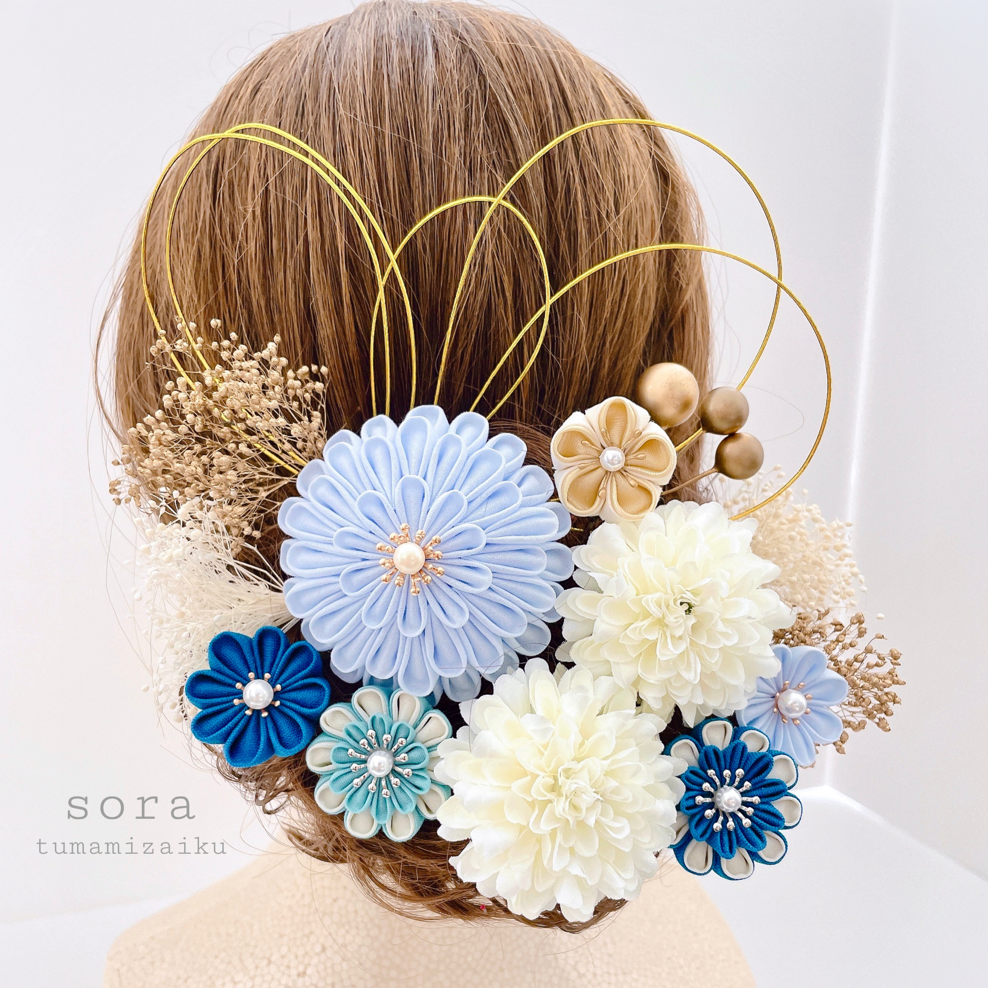 つまみ細工　髪飾り　ポンポンマム　【青／水色】成人式　ウェディング　和装　アーティフィシャルフラワー　卒業式　七五三
