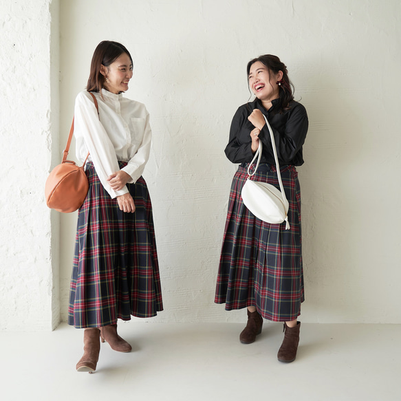 Morino Gakko Large Size Tartan Check Pattern 褶皺裙 [Dark Navy Base 第19張的照片