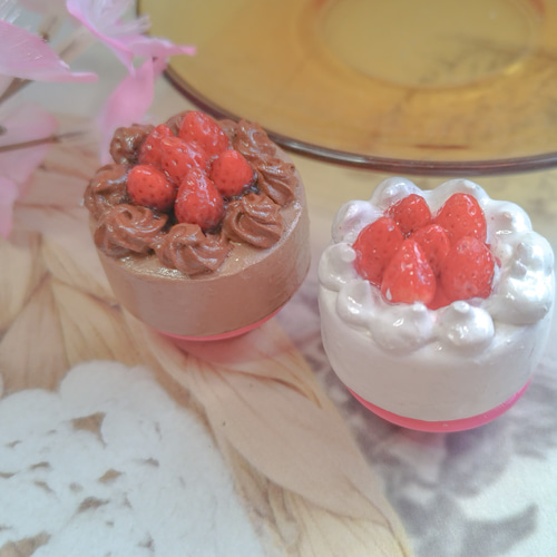 ケーキの定番！ホールケーキセット②(イチゴショート、イチゴショート
