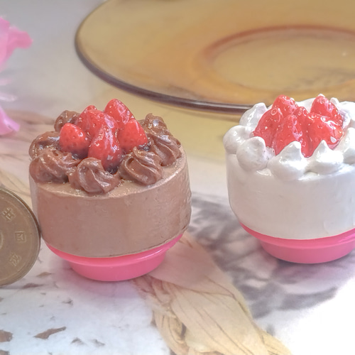 しず 様☆ピンク苺ホールケーキの小物入れ 他2点☆フェイクスイーツ 食品サンプル しず 様☆ピンク苺ホールケーキの小物入れ 他2点☆フェイク