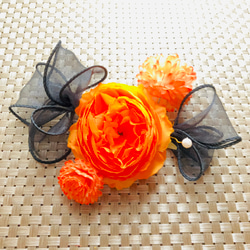 ハロウィン髪飾り♦︎揺れるパールチェーンシャワー&鮮やかオレンジピオニーの髪飾り♦︎パーティ♦︎イベント 2枚目の画像