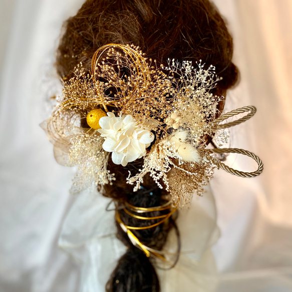 金箔＆水引付き　白と金のプリザーブドフラワーの髪飾り／成人式　結婚式　卒業式　振袖　袴　 5枚目の画像