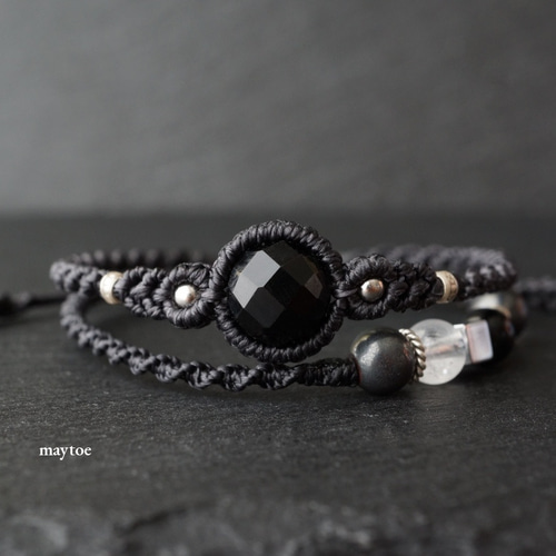 ✳希少貴重の黒平水晶*白黒ブレスレット‼️高品質を安価出品　おまとめ買い大歓迎‼️ ✳希少貴重の黒平水晶*白黒ブレスレット‼️高品質を安価出品 お