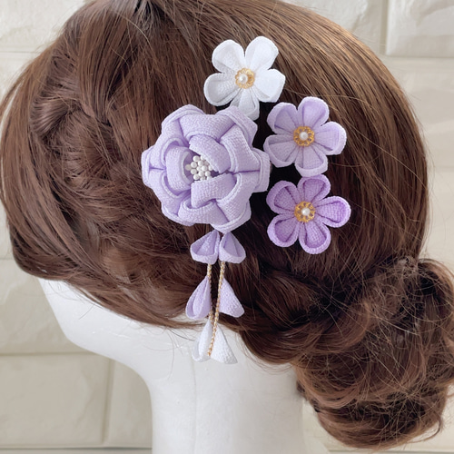 カメリア つまみ細工 髪飾り❁﻿藤*薄紫(白ふじ)*しろ(ホワイト)❁成人