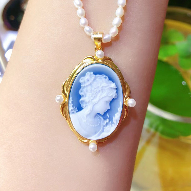 豪華カメオペンダント　ビンテージ   彫刻　天然瑪瑙パール　925シルバー　18k