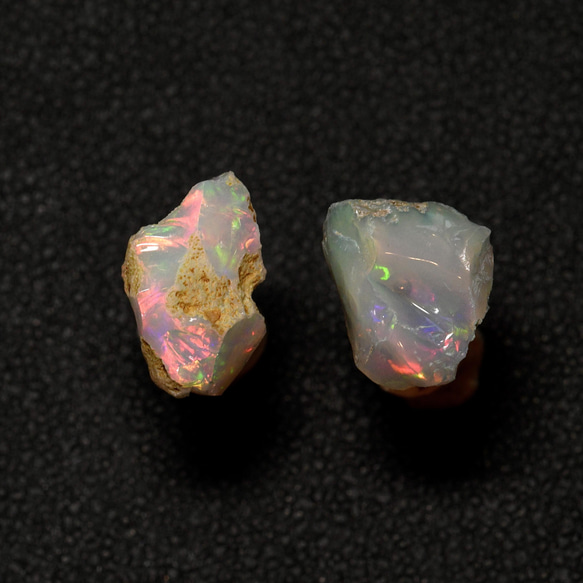 [056 蛋白石節 2022] 衣索比亞蛋白石礦物寶石 K18（18K 金）耳環天然石材配件 第3張的照片