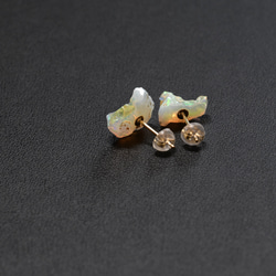 [058 Opal Fest 2022] 衣索比亞蛋白石礦物寶石 K18（18K 金）耳環天然石材配件 第5張的照片
