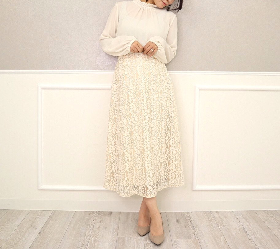 ♡再販売♡モールニットレース偏光ラメ入りスカート（アイボリー） 4,400円