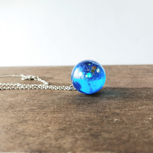 蓄光】海の宝石ネックレス(20mm) / レジン / 海 / 球体
