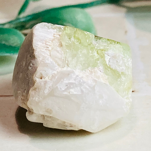 ウォーターメロン トルマリン  ラフストーン　原石　置物 ウォーターメロン トルマリン ラフストーン 原石 置物 その他