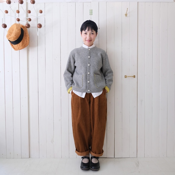 reversible wool knit cardigan   * moku gray & chick yellow * 第20張的照片