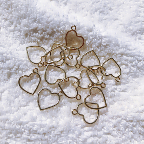 3878 ハンドメイド・手芸 【即購入OK】10個 ( #3878 ) 大小各5個 白