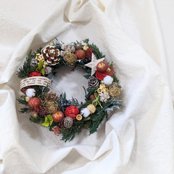 クリスマスのドライフラワーリース プレゼント インテリア ドライ