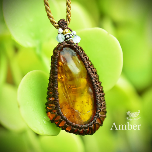 アンバー（琥珀）マクラメネックレス マクラメネックレス アンバー（琥珀こはく） | 糸魚川翡翠