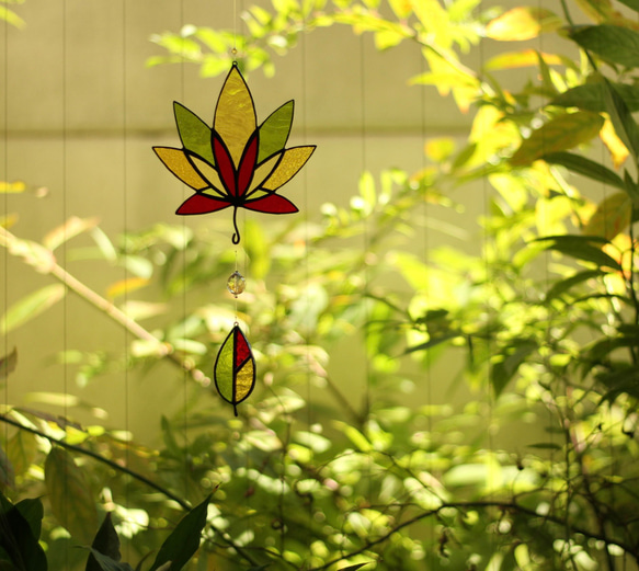 ⭐Creema限定⭐紅葉（KOUYOU）オーナメント〜ステンドグラス ～ 6枚目の画像