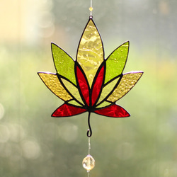 ⭐Creema限定⭐紅葉（KOUYOU）オーナメント〜ステンドグラス ～ 4枚目の画像