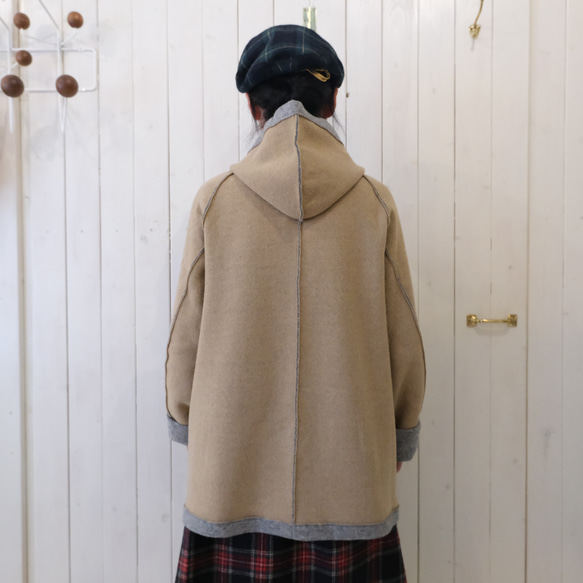 reversible wool long coat   * moku gray & chick beige * 第3張的照片