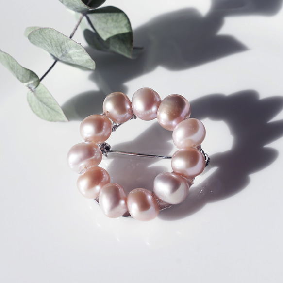天然の色★桜真珠のサークルブローチ　～花影 12枚目の画像