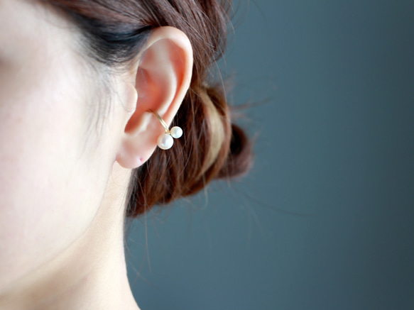 14kgf-W pearl small ear cuff 3枚目の画像