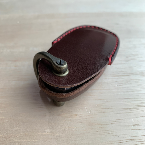 鈴木智能鑰匙包 栃木皮革 [免費刻名，可選擇皮革和縫線] 手工縫製真皮智能鑰匙套 第4張的照片