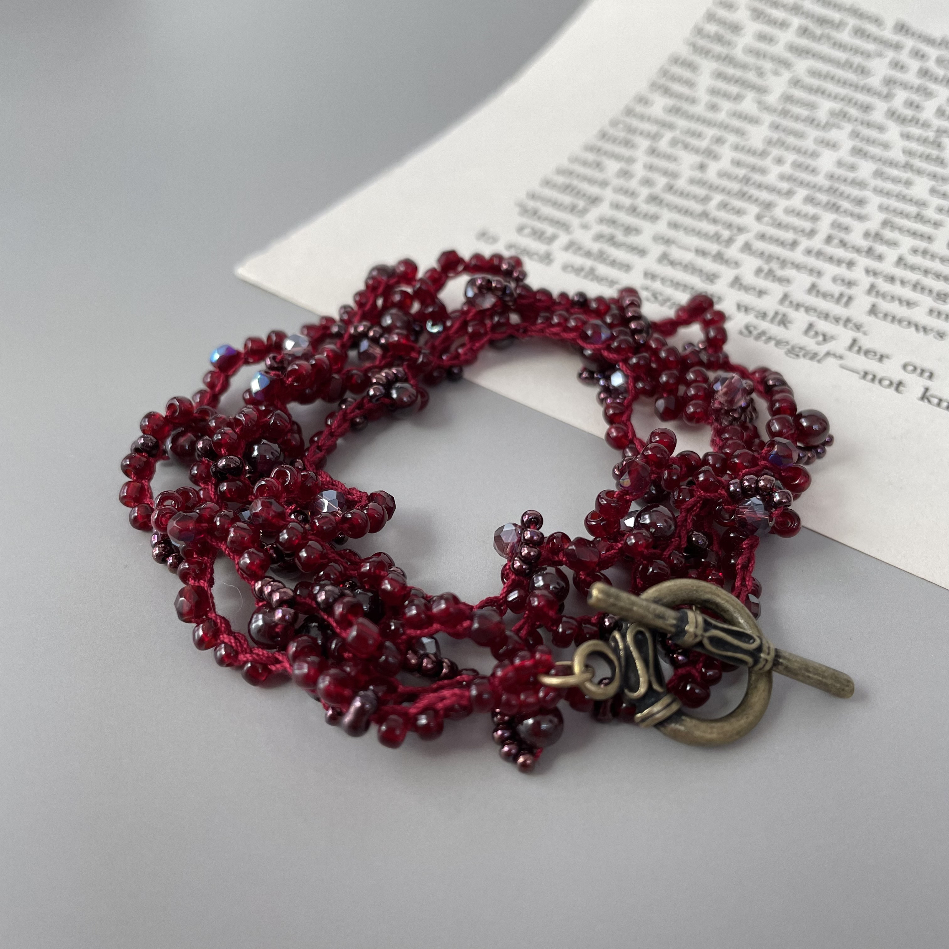 【Atelier Amie】天然石ガーネット３wayラップブレスレット