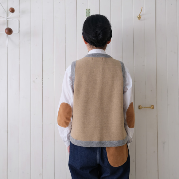 reversible wool knit patchwork vest 第4張的照片