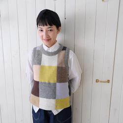 reversible wool knit patchwork vest 第16張的照片