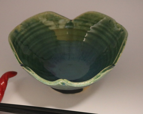 瀬戸焼　織部割山椒向付　10客　8cm　今物 瀬戸焼 織部割山椒向付 10客 8cm 今物 瀬戸焼 織部割