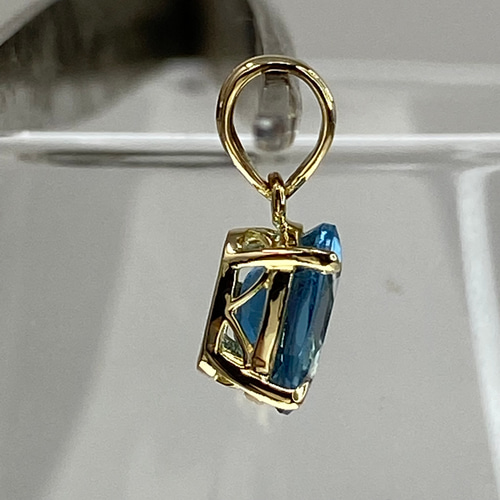 ファッション通販 k18YG AU750 1.34ct 天然ロンドンブルートパーズ 18金 アクセサリー