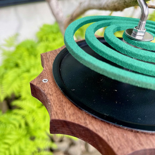 蚊取り線香ホルダー お香立てとしても使用できます 蚊取り線香ホルダー