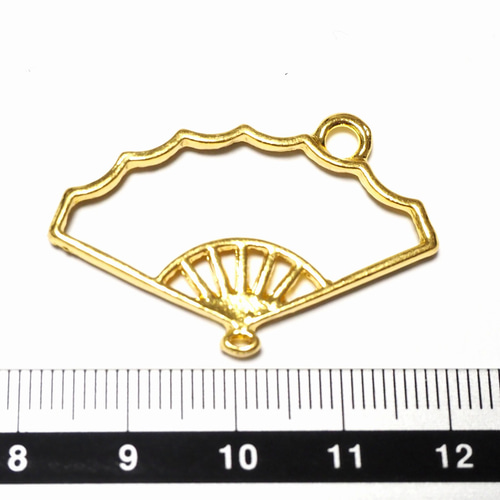 4個 レジン枠 37×25mm ゴールド 扇子 せんす 空枠 レジン