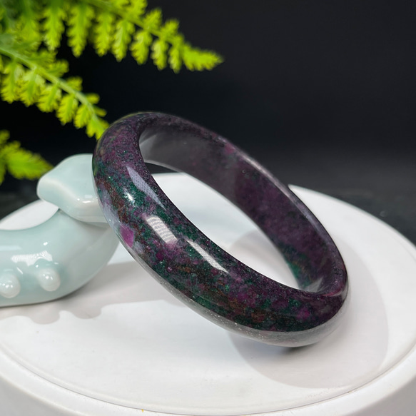 Natural Brazilian Ruby Zoisite Bangle 63MM 4枚目の画像