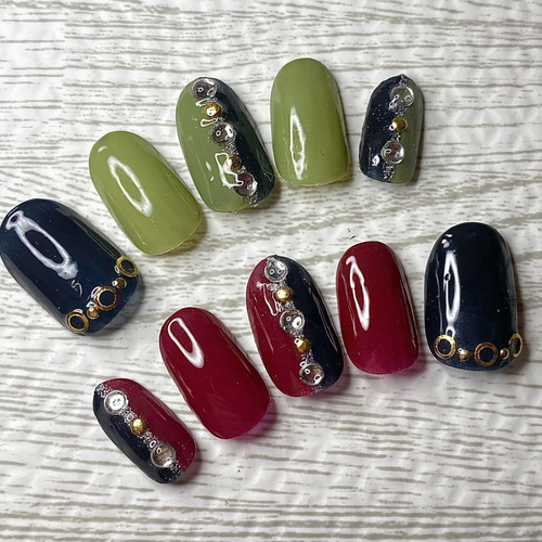 ☆オーダー可☆カーキ×ボルドーのアシンメトリーネイル ネイビー