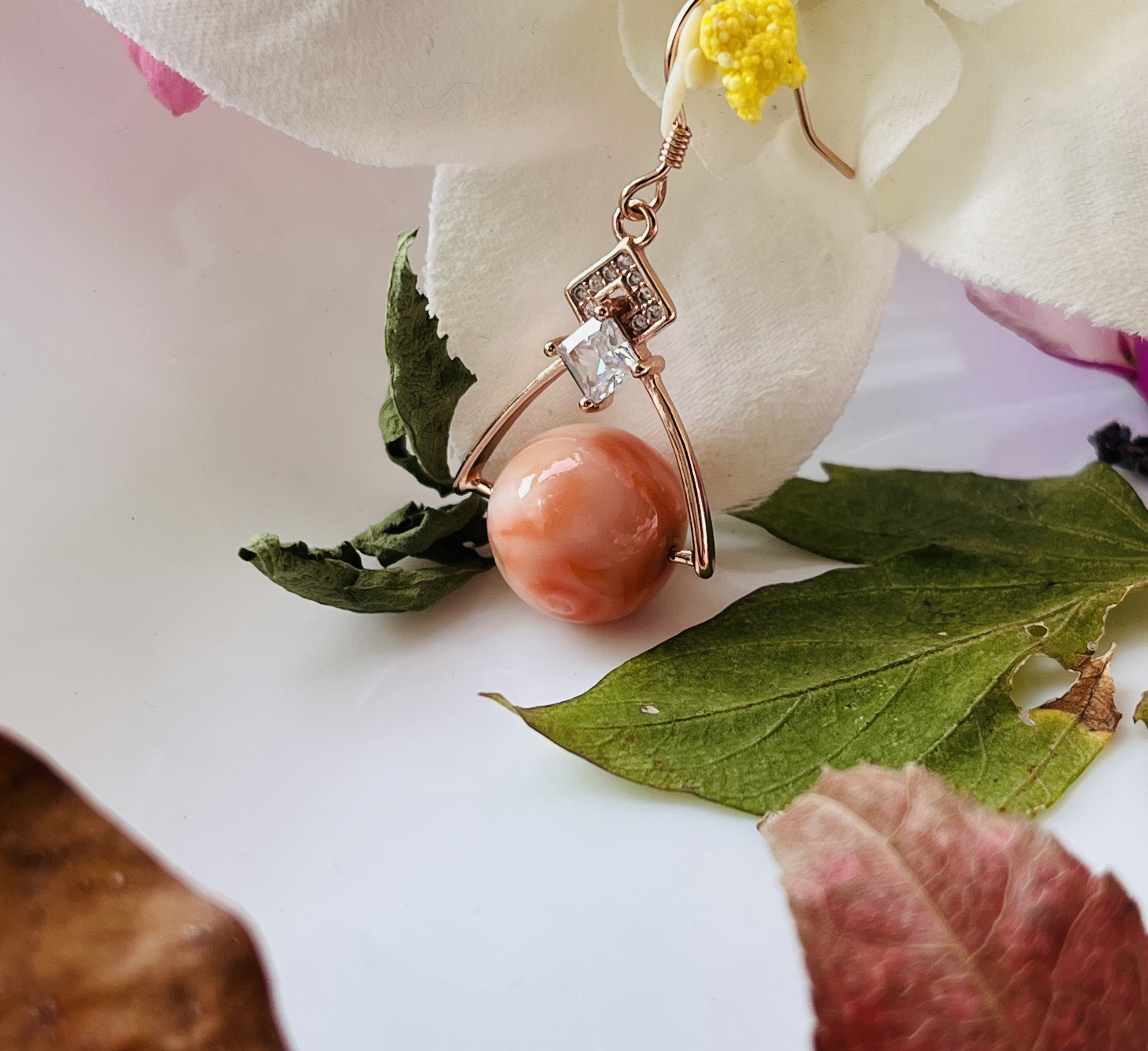 幸せを象徴するサンゴから始めましょう❤️ 天然モモサンゴの925スターリングシルバーピアス～大ぶりのサンゴを使った一際目立つピア