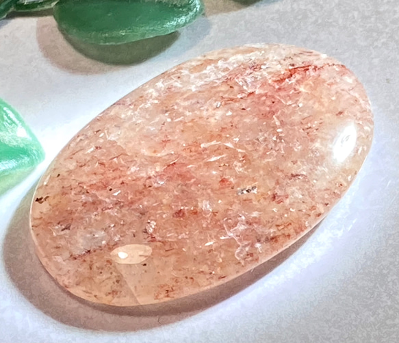 婚活成就✿*:・虹入り ストロベリー クォーツ ルース ファイヤー 