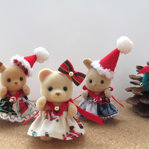 ハンドメイド＊シルバニア＊赤ちゃん＊クリスマス＊帽子＊柊・サンタ 
