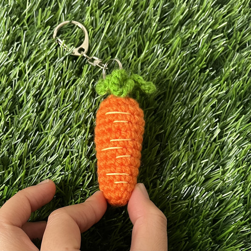 あみぐるみキーホルダー＊ にんじん キーホルダー ぽん 通販 14756278