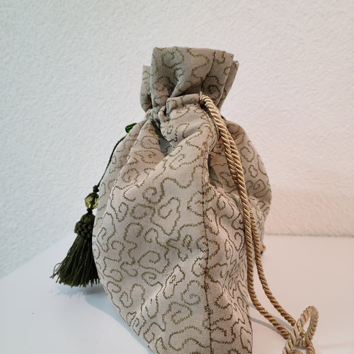 369 帯リメイク　緑の2wayミニバッグ 371番におまとめ出品しています 369 帯リメイク 緑の2wayミニ