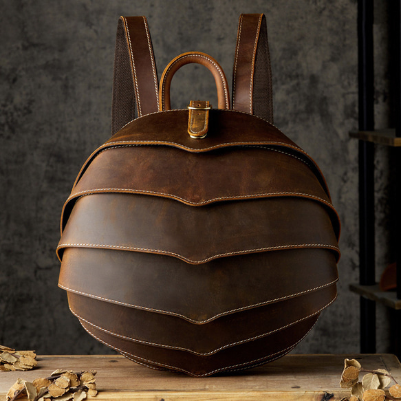 オリジナルデザイン】手作り牛革の個性的なビートルバックパック  