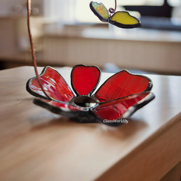 サンキャッチャー　フラワー　赤い花　蝶々　ステンドグラス雑貨　置物　夏の花　季節物　お母さんへのギフト　　送料無料 10枚目の画像